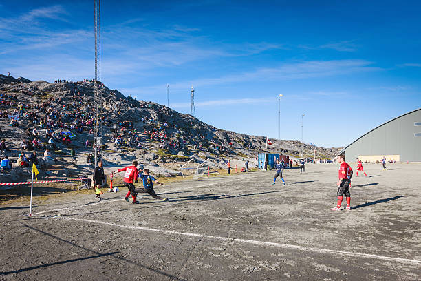 campeonato de futebol da gronelândia de nuuk godthab - major league soccer imagens e fotografias de stock
