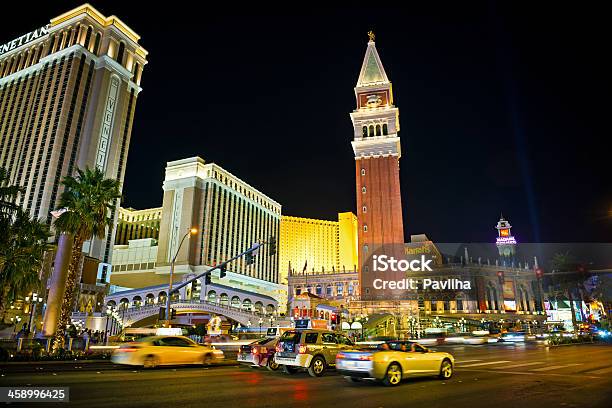 Photo libre de droit de Hôtel Et Casino Venetian Avec Campanile De Las Vegas Étatsunis banque d'images et plus d'images libres de droit de Amérique du Nord