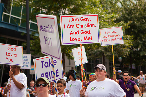 gay cristiani - atlanta pride foto e immagini stock