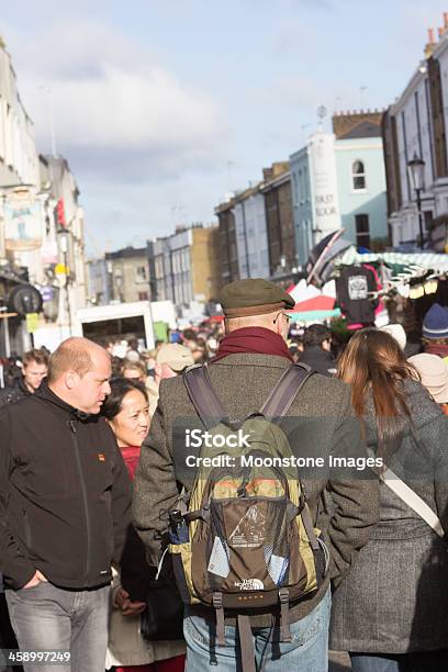 Mercado Da Portobello Road Em Notting Hill Londres - Fotografias de stock e mais imagens de Adulto
