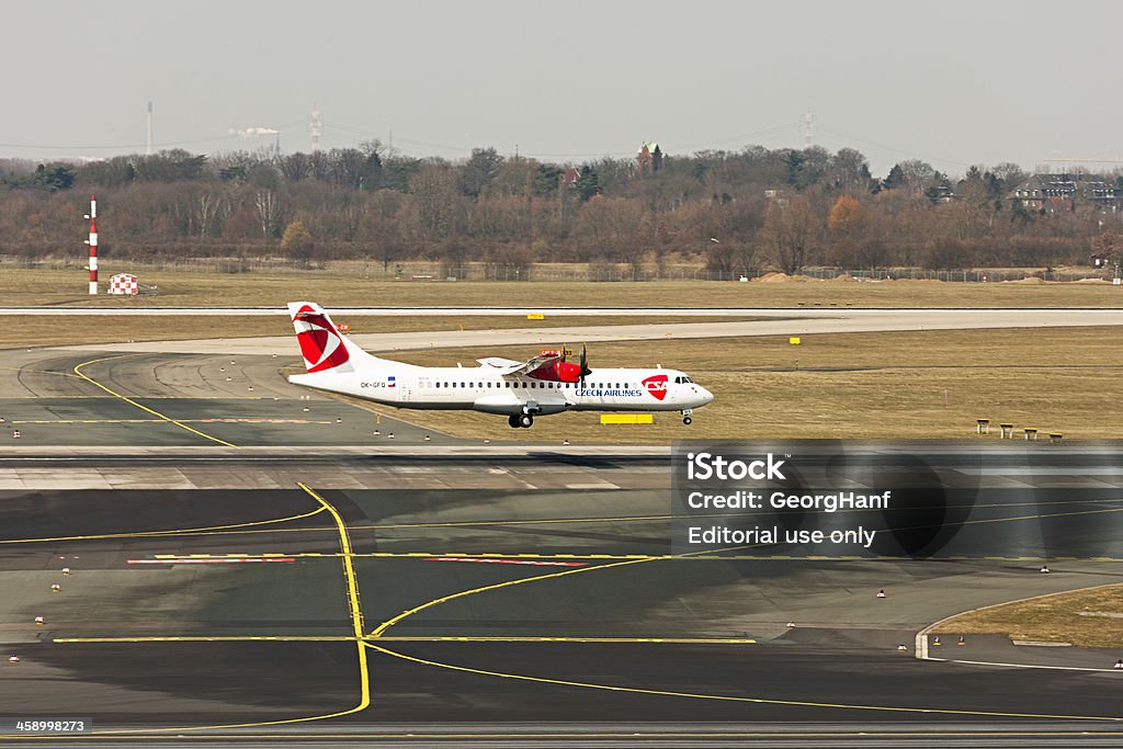 Aerospatiale ATR - 72-212A - Foto stock royalty-free di Aereo di linea