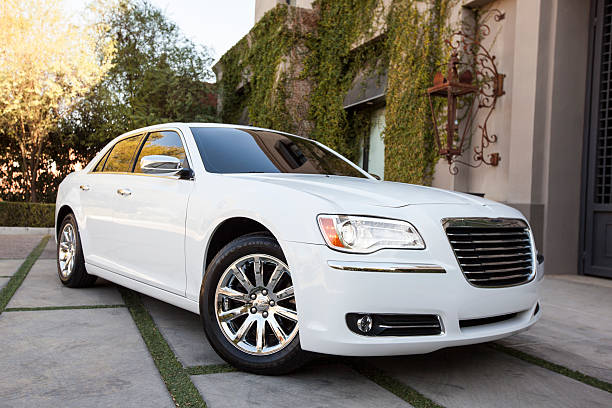 chrysler 300 2011 - chrysler stock-fotos und bilder