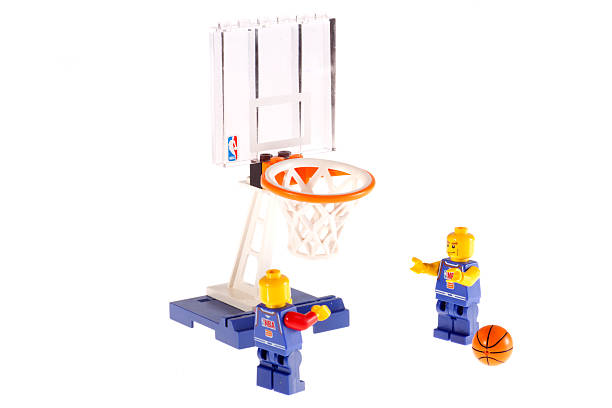 basketball-spiel - lego construction toy isolated on white isoalted stock-fotos und bilder