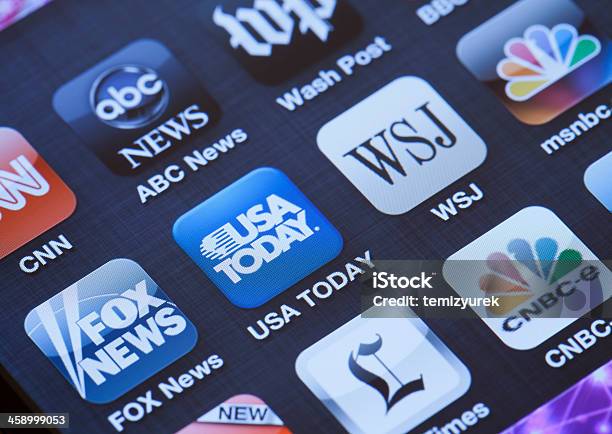 뉴스 어플리케이션을 Iphone 4 CNN에 대한 스톡 사진 및 기타 이미지 - CNN, 로고, Fox Network