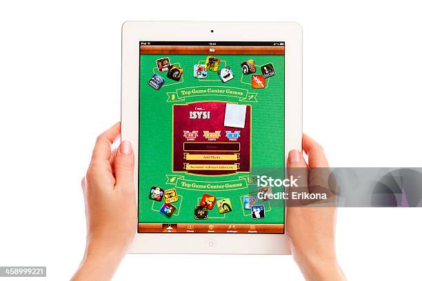 게임 센터 Ipad에서 iPad에 대한 스톡 사진 및 기타 이미지 - iPad, 개념, 개념과 주제