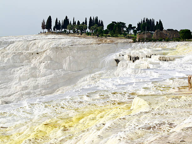 pamukkale - pamukkale swimming pool photographing beauty in nature fotografías e imágenes de stock