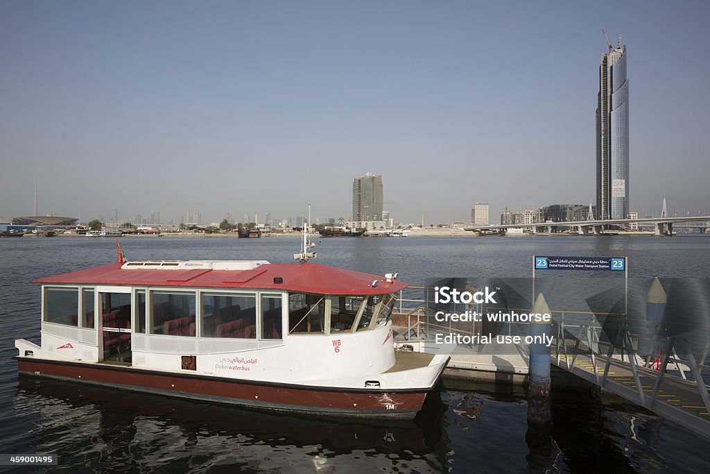 Dubai Water Bus - Foto de stock de Barco de passageiros royalty-free