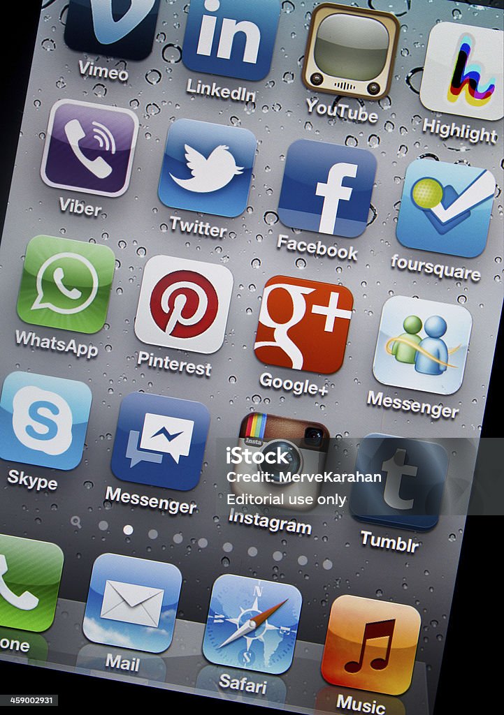 Pinterest und Social-Media-Apps auf iPhone 4S - Lizenzfrei Autokorrekturfilter Stock-Foto