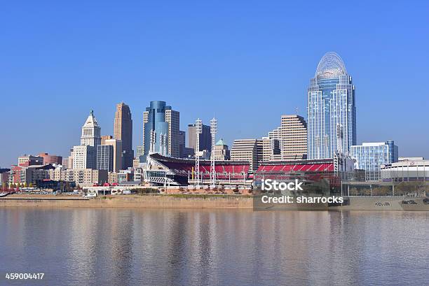 De Los Edificios De Cincinnati Foto de stock y más banco de imágenes de Aire libre - Aire libre, Arquitectura, Arquitectura exterior