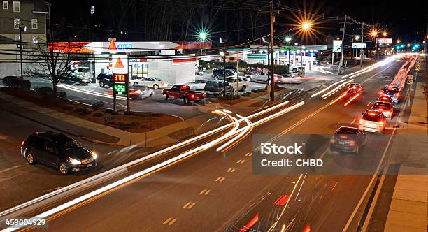 Preparação Para Nevão - Fotografias de stock e mais imagens de Noite - Noite, Posto de Gasolina, Abastecer