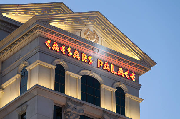 caesars palace - floodlight blue sky day 뉴스 사진 이미지