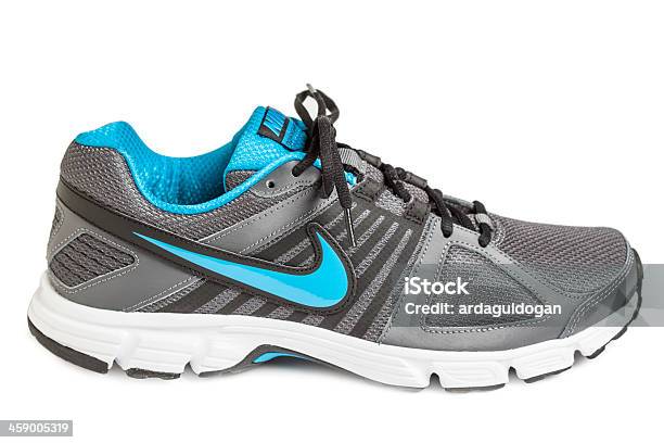 Photo libre de droit de Chaussure De Running banque d'images et plus d'images libres de droit de Affaires - Affaires, Athlète - Athlétisme, Bleu