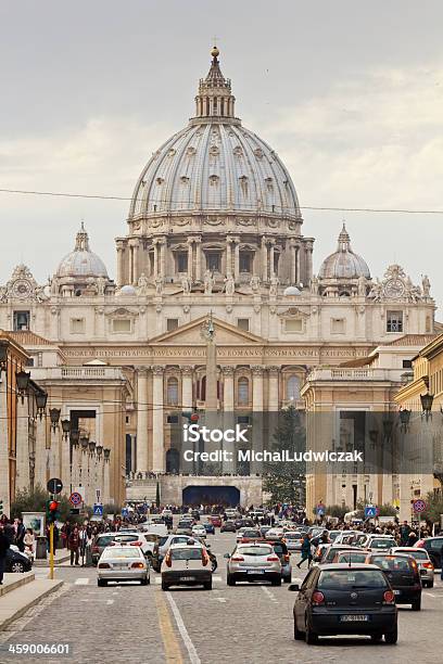 St Peter Basilica — стоковые фотографии и другие картинки Архитектура - Архитектура, Большой город, Ватикан
