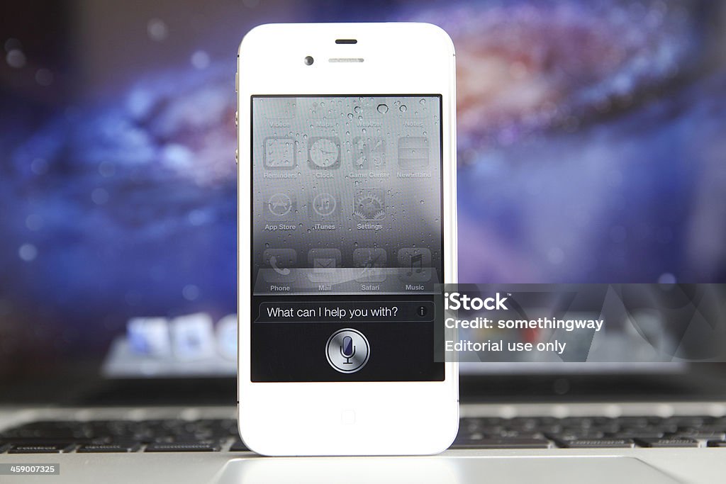 Siri Apple iPhone 4 S - iPhoneのロイヤリティフリーストックフォト