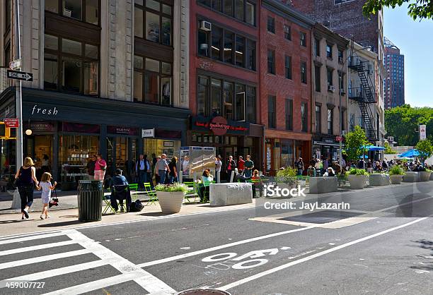 Nyc Skrzyżowań 18 St Broadway Automatyczne Free Zone Z Miejscem - zdjęcia stockowe i więcej obrazów 18th Street