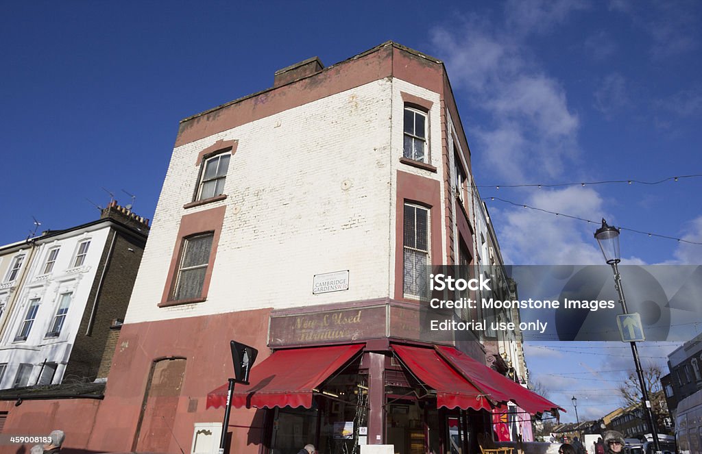 Mercado da Rua Portobello em Notting Hill, London - Foto de stock de Antiguidade royalty-free