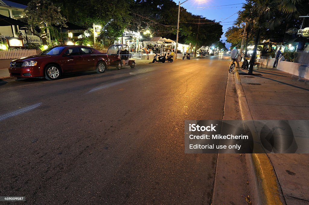 Key West: Duval Street cena - Foto de stock de Noite royalty-free