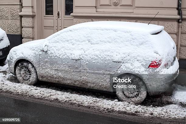 Cobertas De Neve - Fotografias de stock e mais imagens de Neve - Neve, Volkswagen, Alemanha