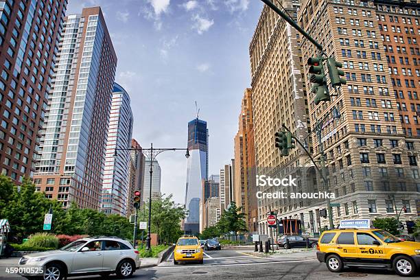 Photo libre de droit de Vue Sur Le One World Trade Center De Batterie Place banque d'images et plus d'images libres de droit de Architecture