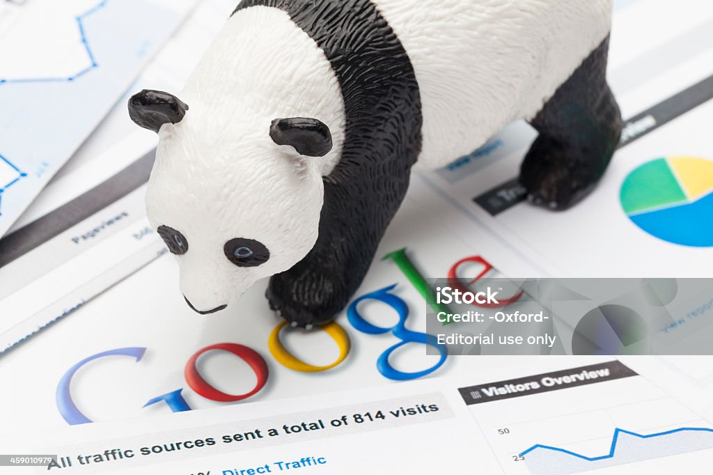 Google Panda y Penguin - Foto de stock de Analizar libre de derechos