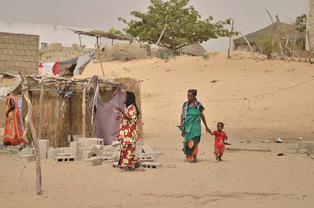 Senegales Frauen und Kinder – Foto