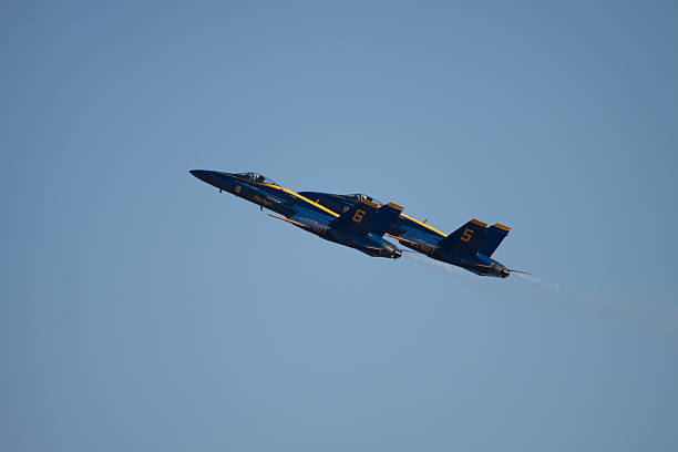 ブルーエンジェル - marine corps air station miramar airshow san diego california marines ストックフォトと画像