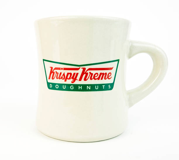 tasse de café - krispy kreme photos et images de collection