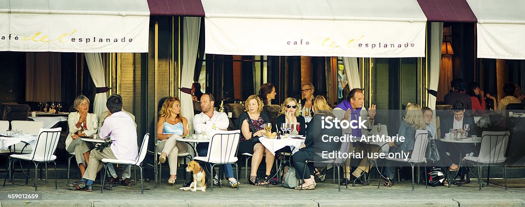 Café in Paris - Lizenzfrei Anzahl von Menschen Stock-Foto