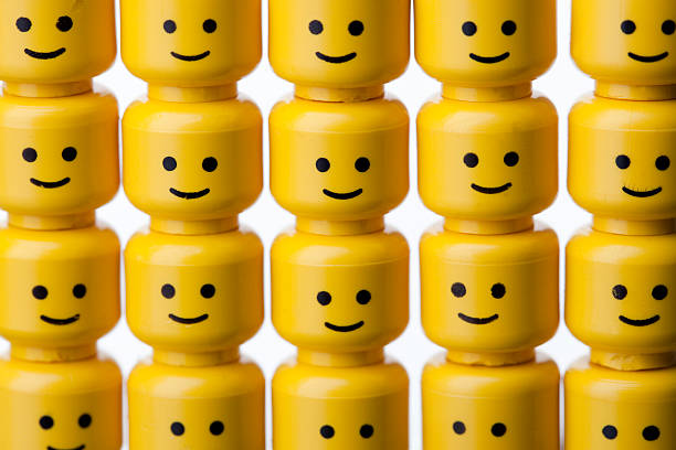 lego silhouette heads - toy figurine plastic editorial photos et images de collection