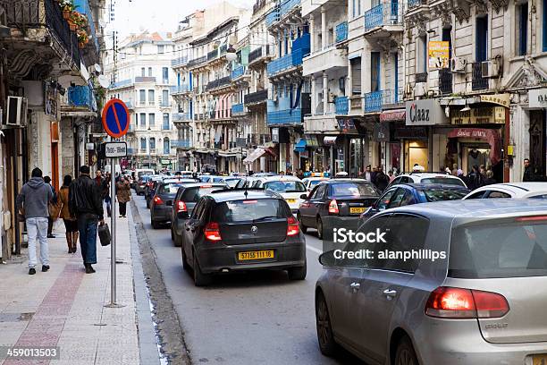 Photo libre de droit de Trafic Congestionnées Street À Alger banque d'images et plus d'images libres de droit de Afrique - Afrique, Afrique du Nord, Alger