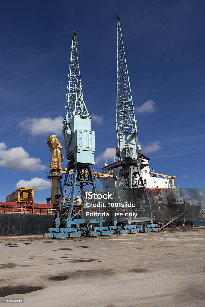 Old Cargo Schiff in Mombasa Hafen in Kenia - Lizenzfrei Afrika Stock-Foto