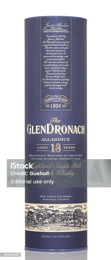 whisky Glentonach 18 anni - Foto stock royalty-free di Composizione verticale