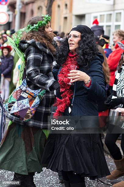 Rosenmontagszug Street Karneval Auf Die Rose Monday In Mainz Deutschland Stockfoto und mehr Bilder von Bühnenkostüm