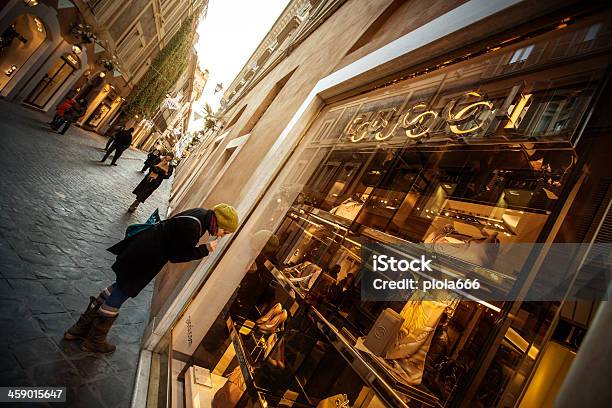 Gucci Stores In Die Via Frattina Rom Stockfoto und mehr Bilder von Geschäft - Geschäft, Gucci, Rom - Italien