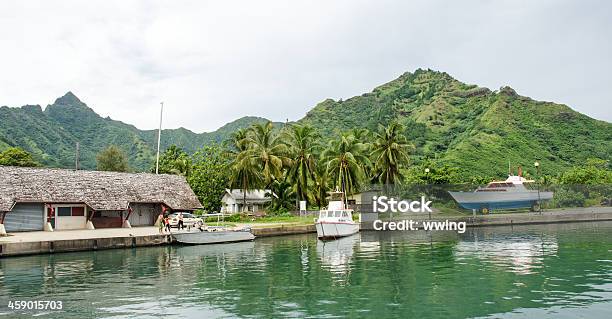 Moorea Marina Stockfoto und mehr Bilder von Bucht - Bucht, Editorial, Erlebnisurlaub