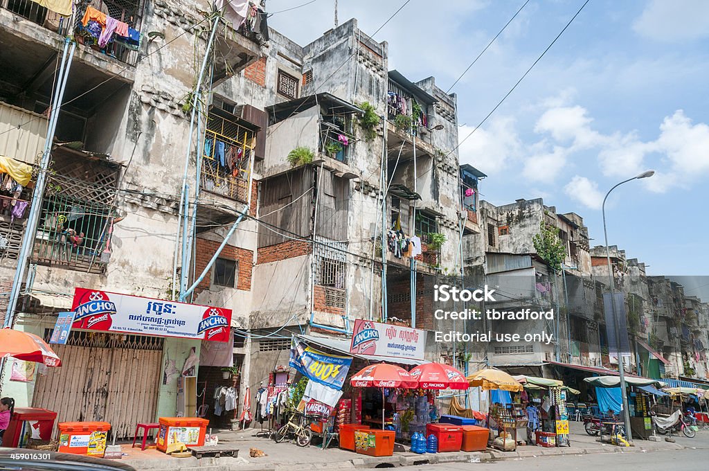 Cena de rua em Phnom Penh, Camboja - Foto de stock de Apartamento royalty-free