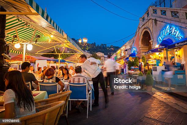 Atmosferyczne Nocy W Nicei Francja - zdjęcia stockowe i więcej obrazów Nicea - Nicea, Restauracja, Jeść kolację