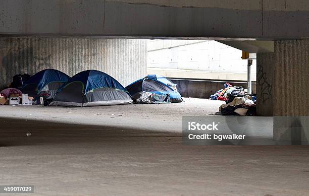 Obdachlos Communithy Stockfoto und mehr Bilder von Obdachlosigkeit - Obdachlosigkeit, Festzelt, Zelt