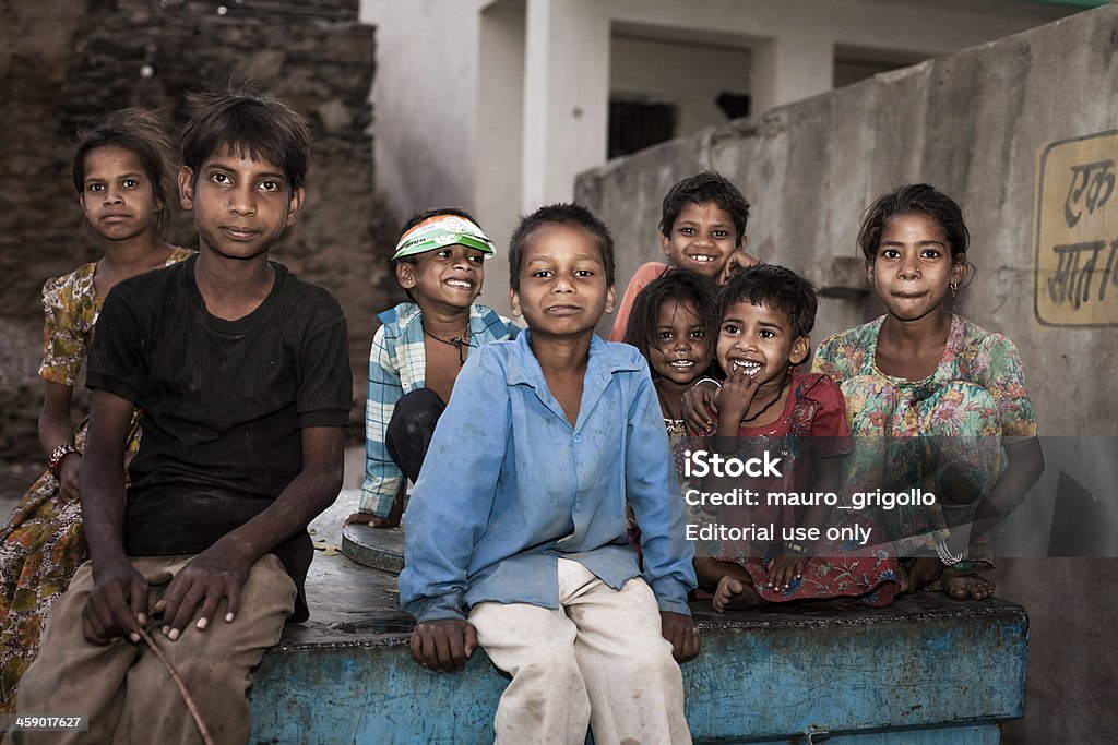 Groupe d'enfants indien - Photo de Mendicité libre de droits