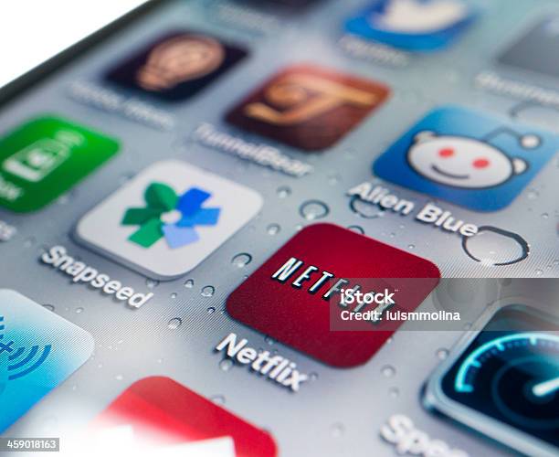 Netflix Anwendung Für Iphone Stockfoto und mehr Bilder von Apple Computer - Apple Computer, Berührungsbildschirm, Computer
