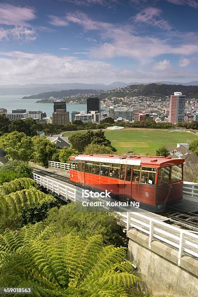 Wellingtontramwaj - zdjęcia stockowe i więcej obrazów Wellington - New Zealand - Wellington - New Zealand, Wellington - Region, Port morski Wellington
