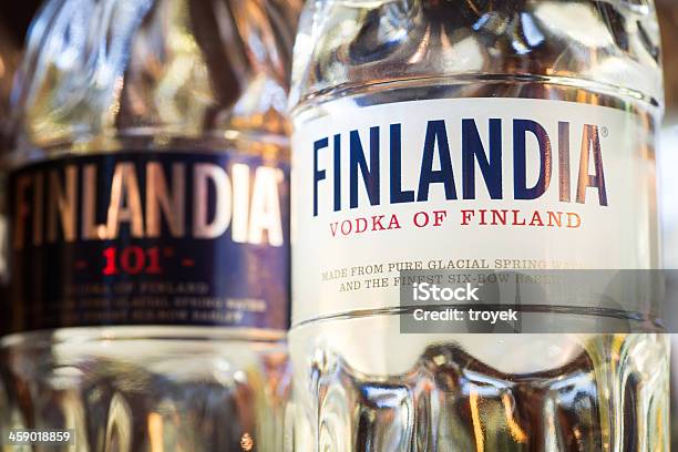 Водки Finlandia — стоковые фотографии и другие картинки Водка - Водка, Финляндия, Алкоголь - напиток