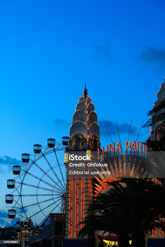 Luna Park al crepuscolo, Sydney, Australia - Foto stock royalty-free di Luna Park di Sydney