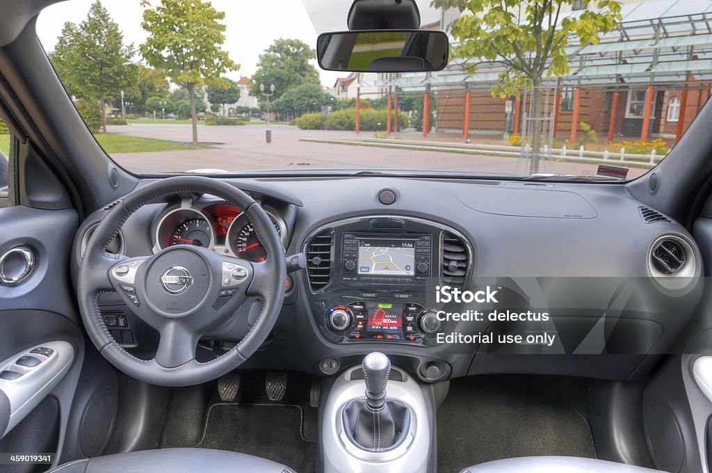 Nissan Juke interior - Foto de stock de Carro royalty-free