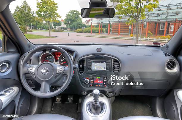 Foto de Nissan Juke Interior e mais fotos de stock de Carro - Carro, Som de Carro, Interior de Transporte