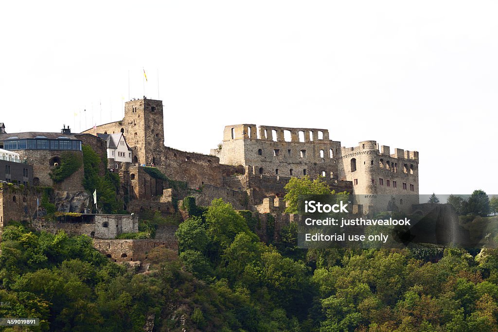 Castillo Burg Rheinfels - Foto de stock de Castillo - Estructura de edificio libre de derechos