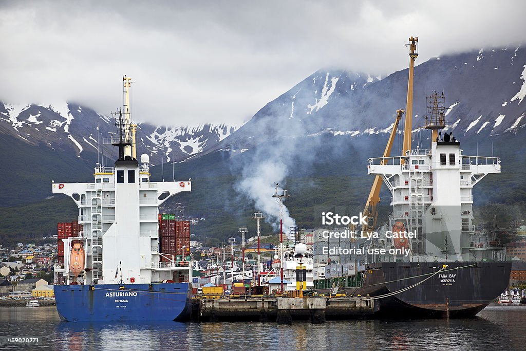 Ushuaia harbor - Foto de stock de América do Sul royalty-free