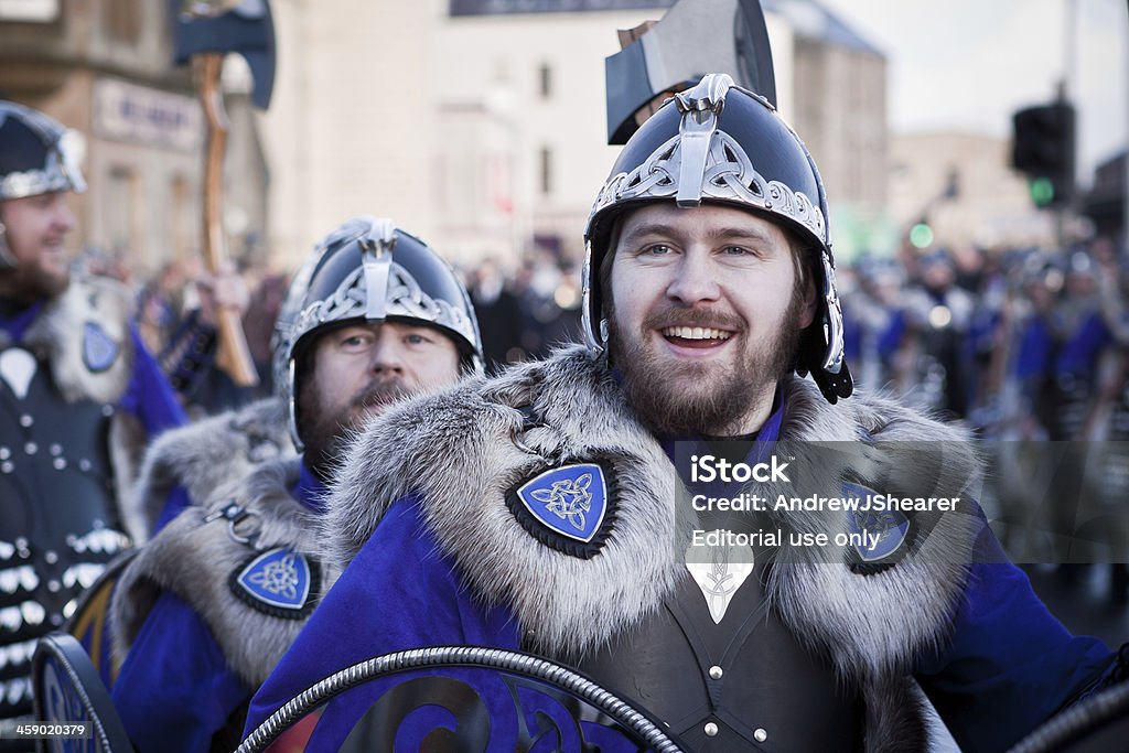 Encima de Helly Aa Viking - Foto de stock de 2013 libre de derechos