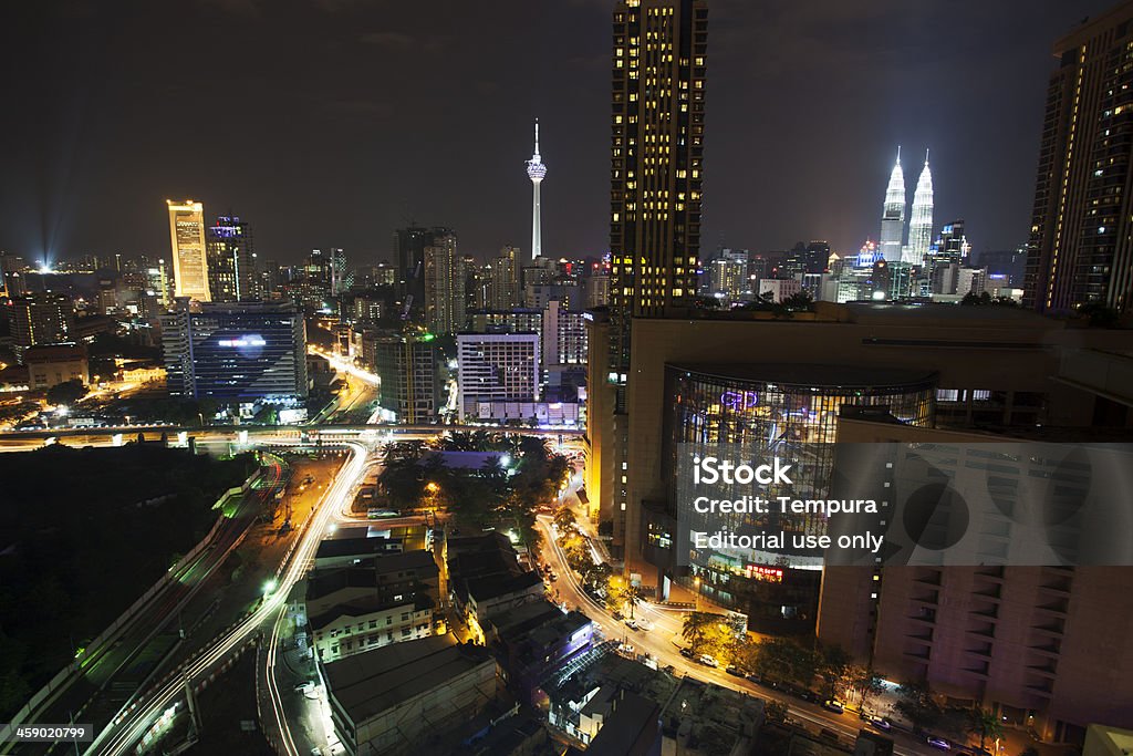 Kuala Lumpur dans la nuit. - Photo de Admirer le paysage libre de droits