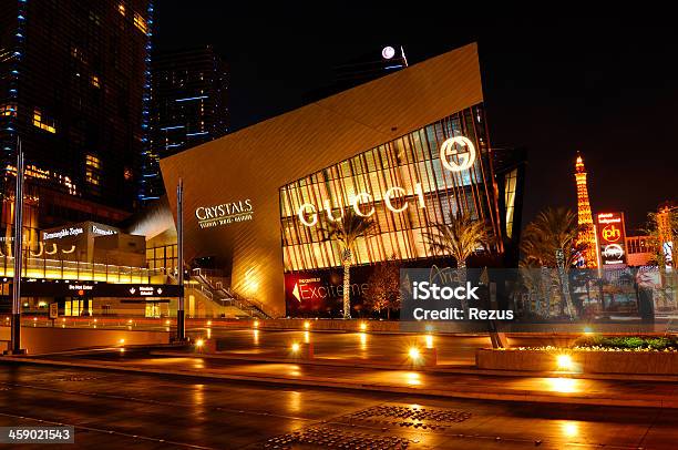 Noche De La Ciudad De Las Vegas Nevada Eeuu Foto de stock y más banco de imágenes de Aire libre - Aire libre, Arquitectura, Arquitectura exterior